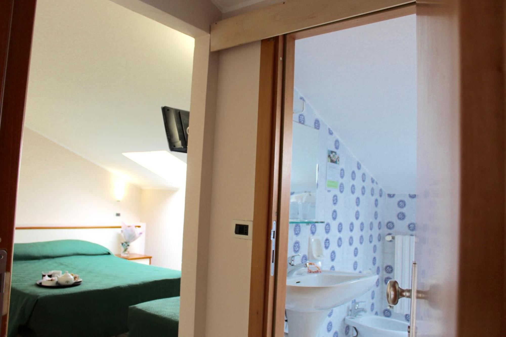 Hotel Blue Loft 3*