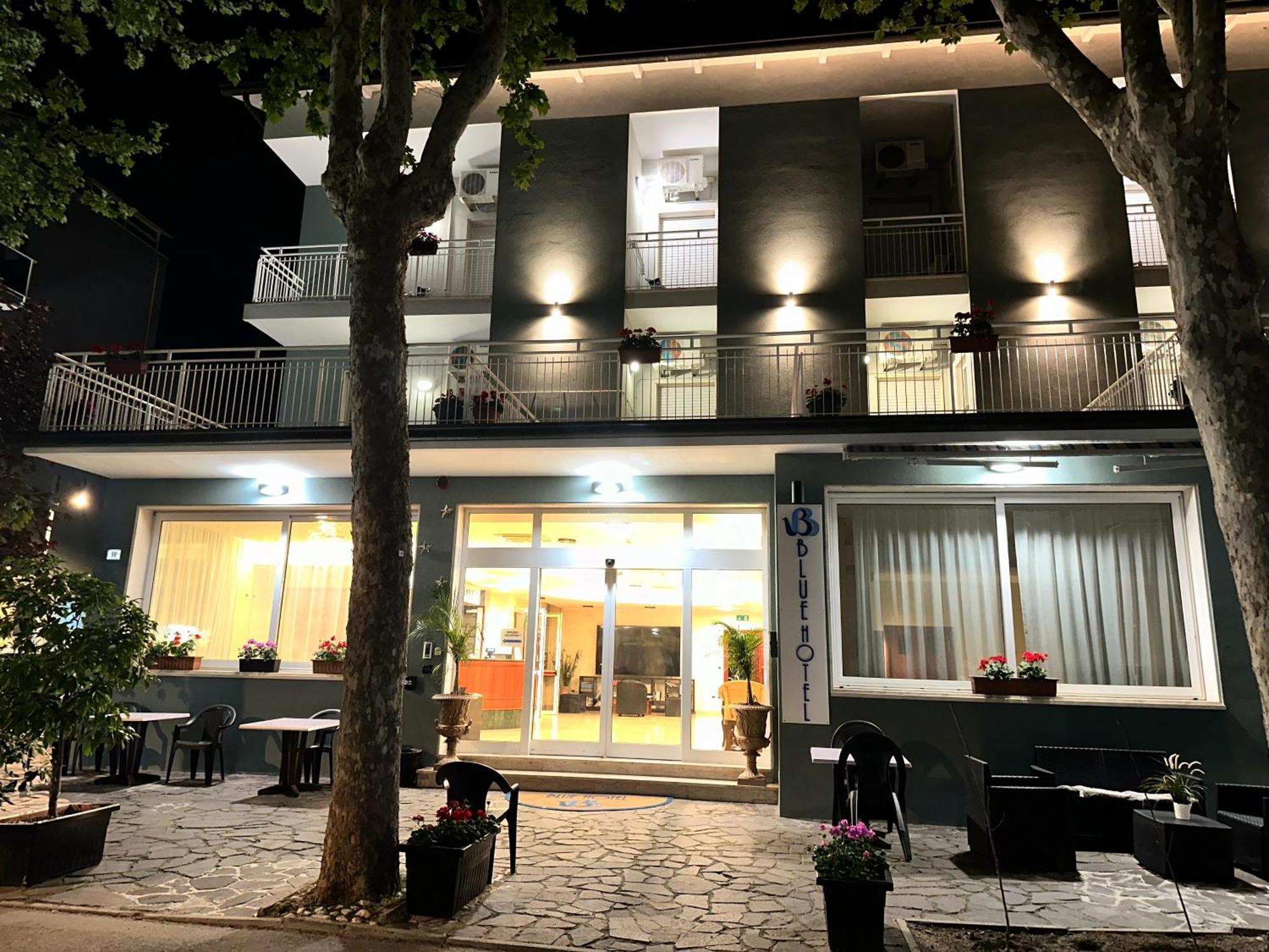 Hotel Blue Loft 3*